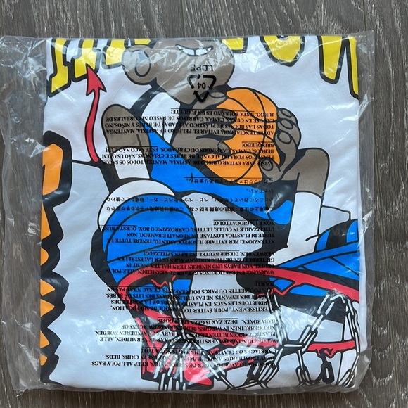 Brand New Chinatown Market Basketball Tee - Rare - Picture 2 of 2